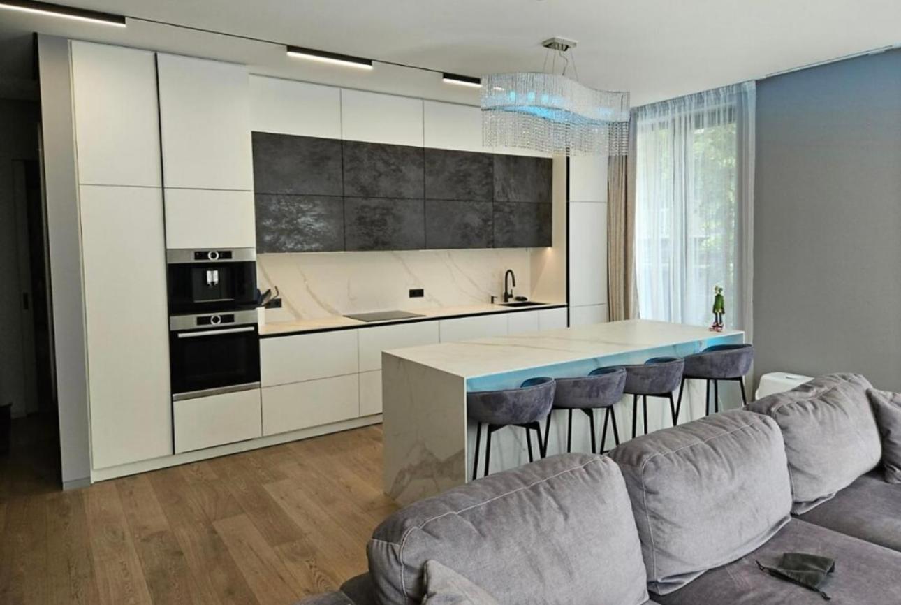 Great Apartment In Old City Warsawa Bagian luar foto
