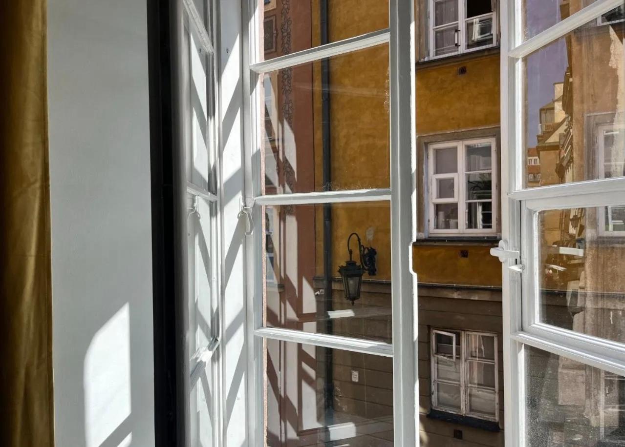 Great Apartment In Old City Warsawa Bagian luar foto